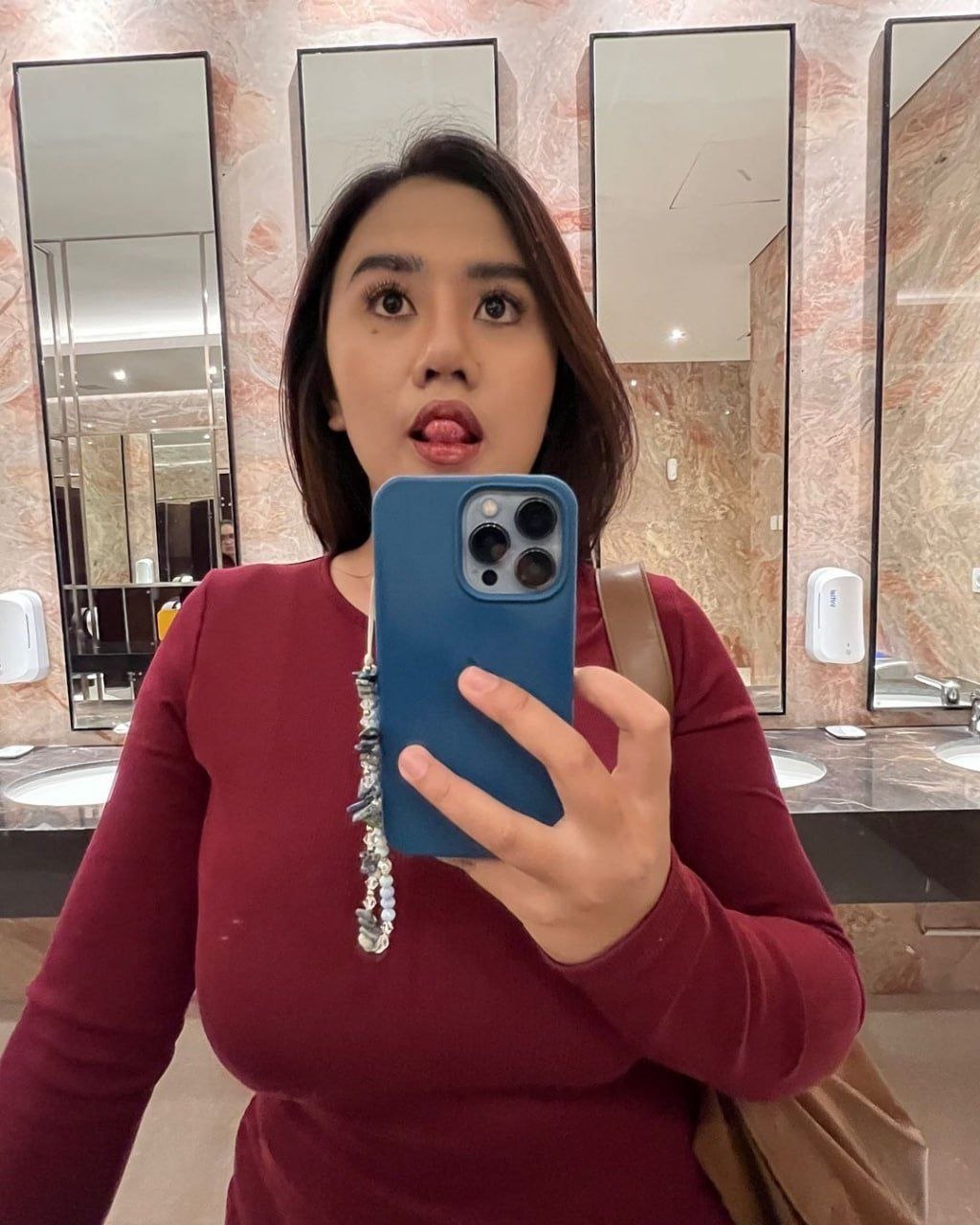 bokep indo Eshafaradiba Model Tobrut Kolpri